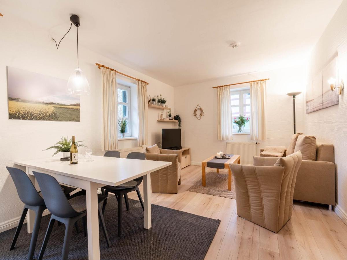 Feriendorf Rugana - Komfort Appartement Mit 1 Schlafzimmer Und Terrasse B16 Dranske Bagian luar foto
