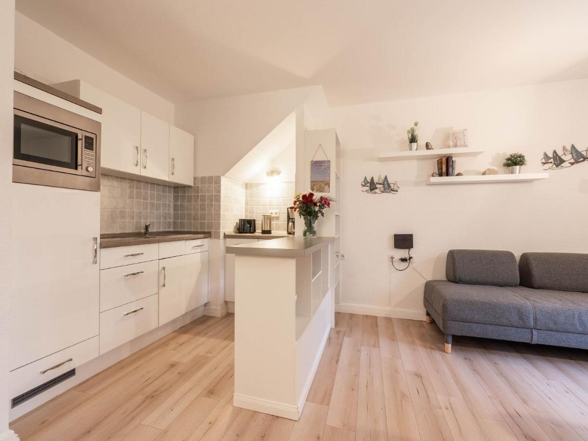 Feriendorf Rugana - Komfort Appartement Mit 1 Schlafzimmer Und Terrasse B16 Dranske Bagian luar foto